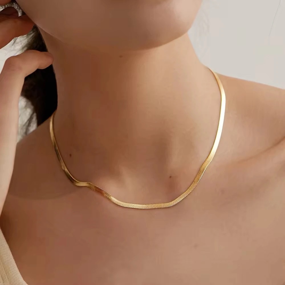 18k Gold Filled Herringbone Necklace for women - Picture 2 of 10